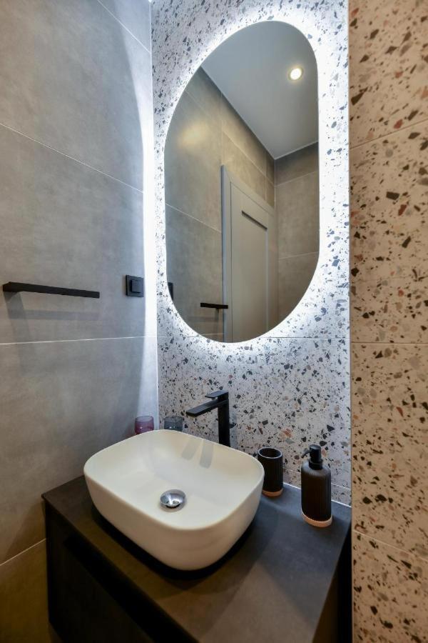 Maris Accommodation By Belmont Realty زادار المظهر الخارجي الصورة