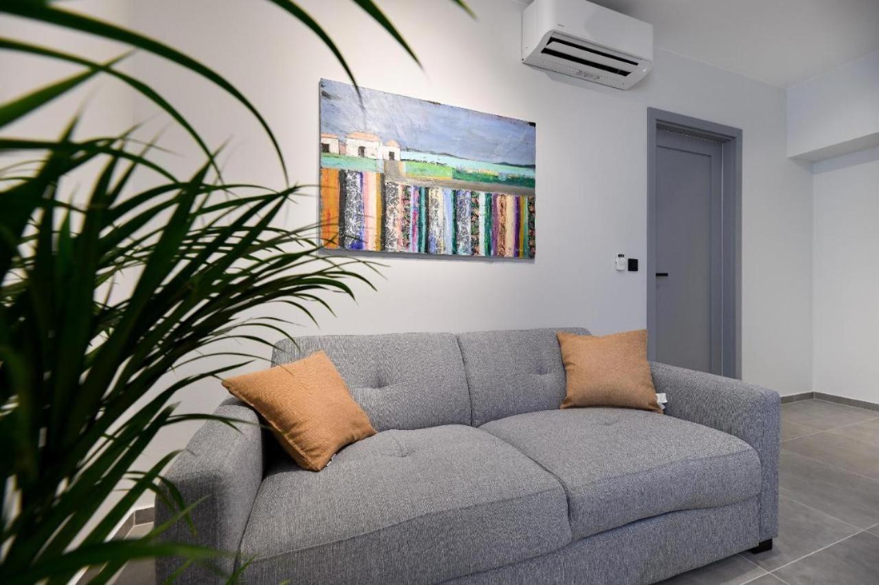 Maris Accommodation By Belmont Realty زادار المظهر الخارجي الصورة