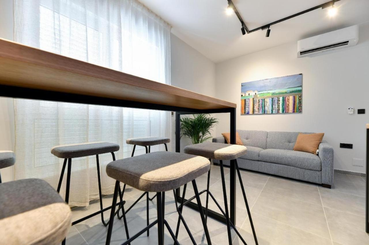 Maris Accommodation By Belmont Realty زادار المظهر الخارجي الصورة